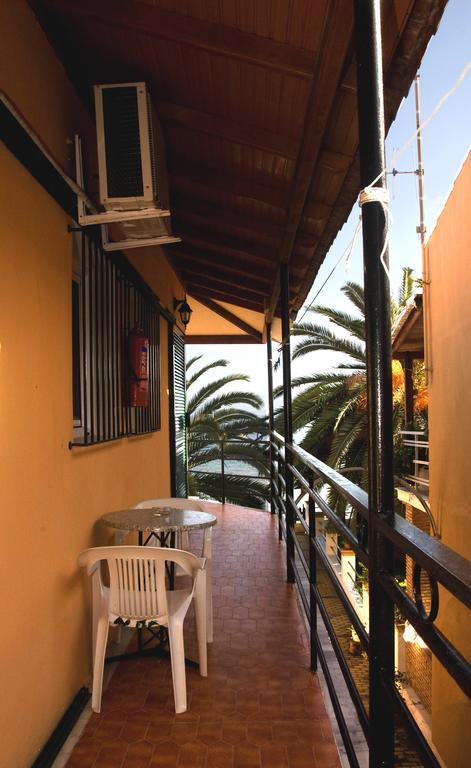 Evgenios Studios Kavos Luaran gambar