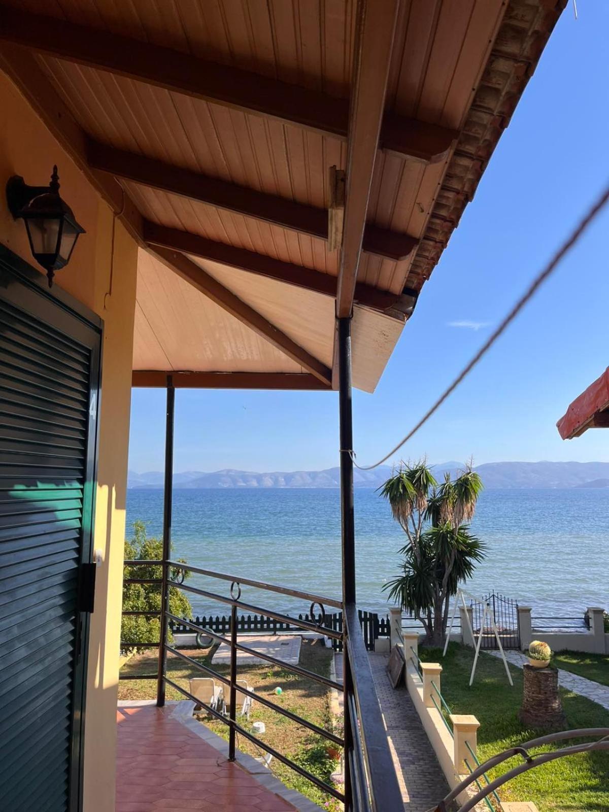 Evgenios Studios Kavos Luaran gambar