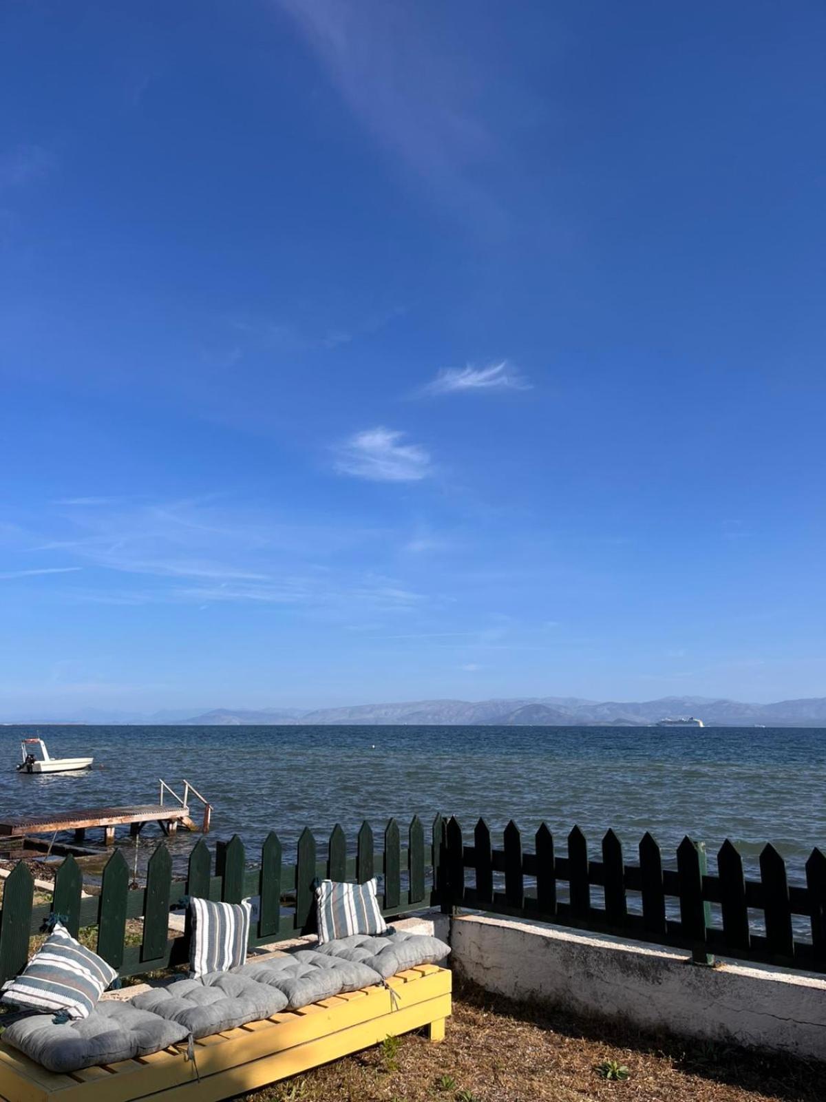 Evgenios Studios Kavos Luaran gambar