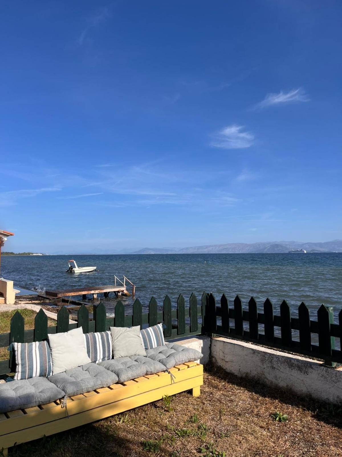 Evgenios Studios Kavos Luaran gambar